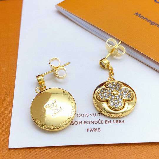 Picture of LV Earring _SKULVearing08ly8911598